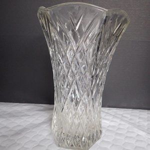 E.O. Brody Company Crystal 10 1/4" C925 Tulip Vase